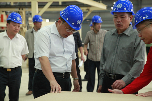 �������������������ι۴��ɽ�ֳ��ٻ�����Ŀ�����ߡ�